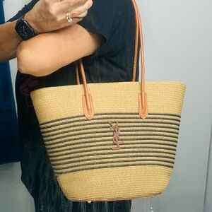 Beautiful Tan and Black Striped Tote Bag excellent condition